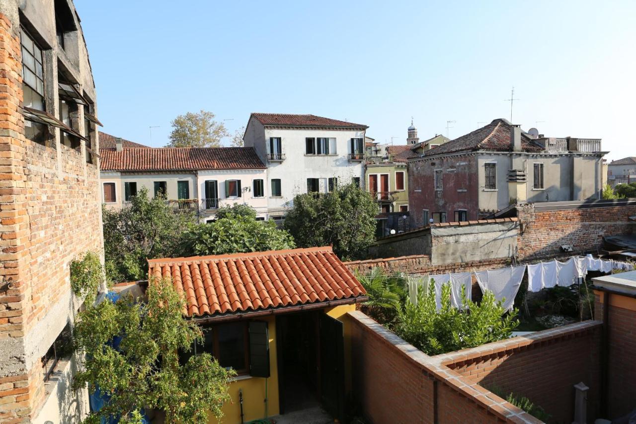Appartamento Shuttered Dreams Murano Venice Esterno foto